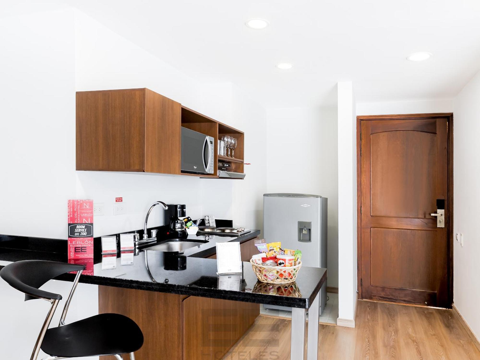 Leblon Suites Hotel Medellin Ngoại thất bức ảnh