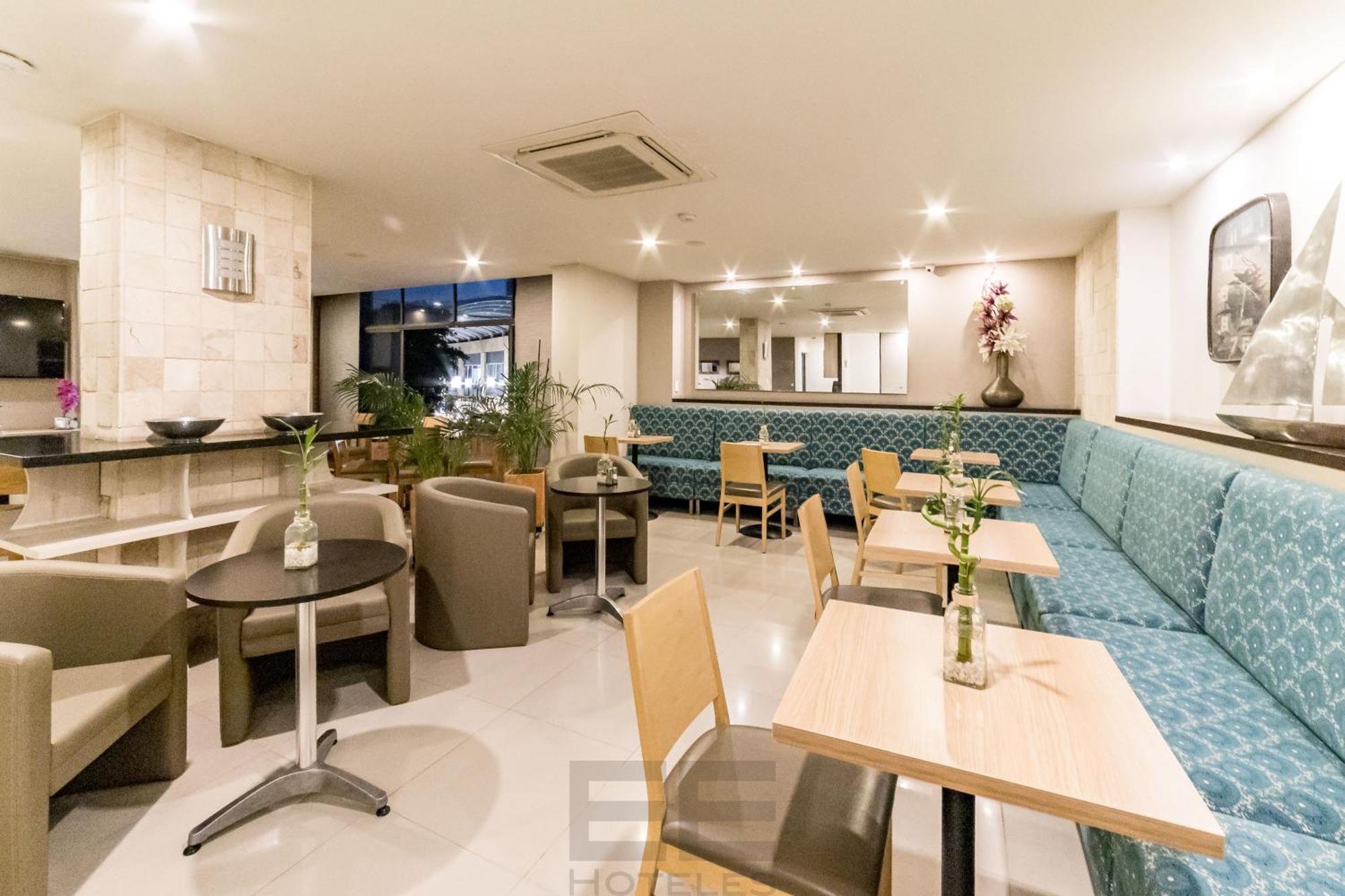 Leblon Suites Hotel Medellin Ngoại thất bức ảnh